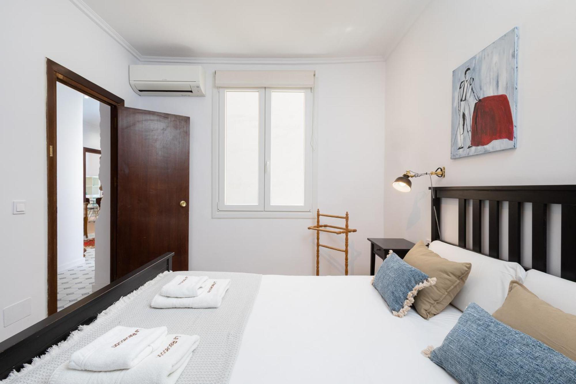 C92 - Rustic Two Bedrooms With Terrace Apartament Malaga
